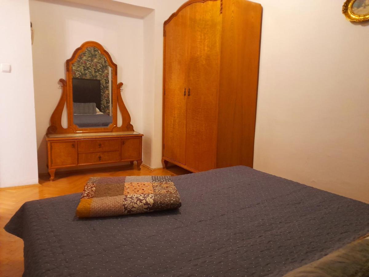 Appartement Two Bells à Šibenik Extérieur photo